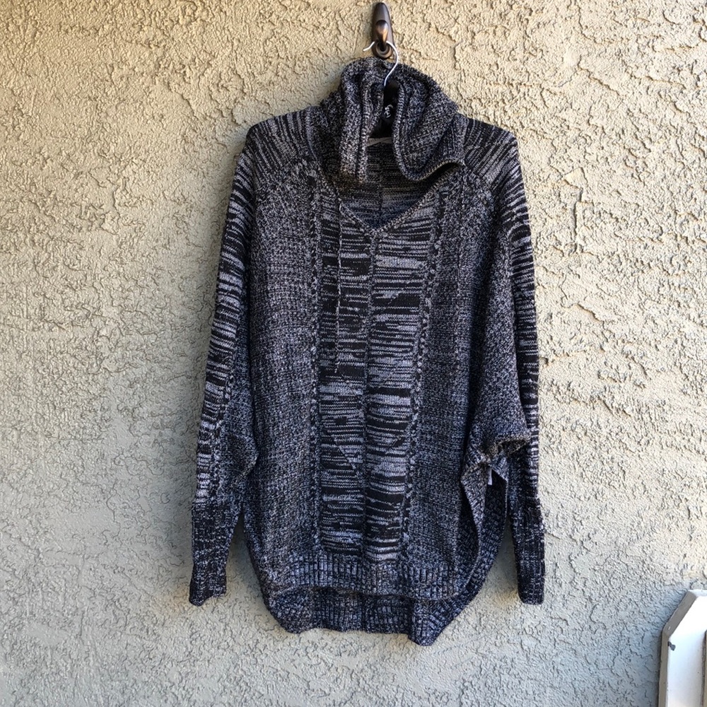 Athleta Sweater, L